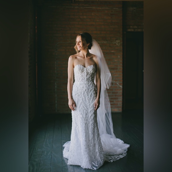 Made With Love Bridal ‘Posie’ Wedding Gown - Picture 6 of 8